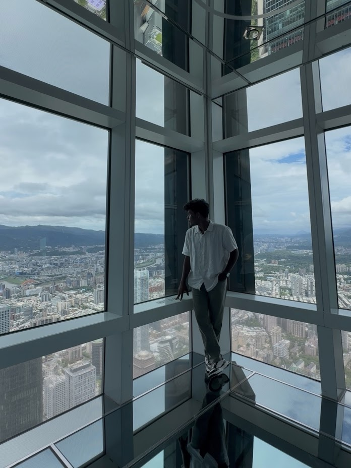 Taipei 101, from inside