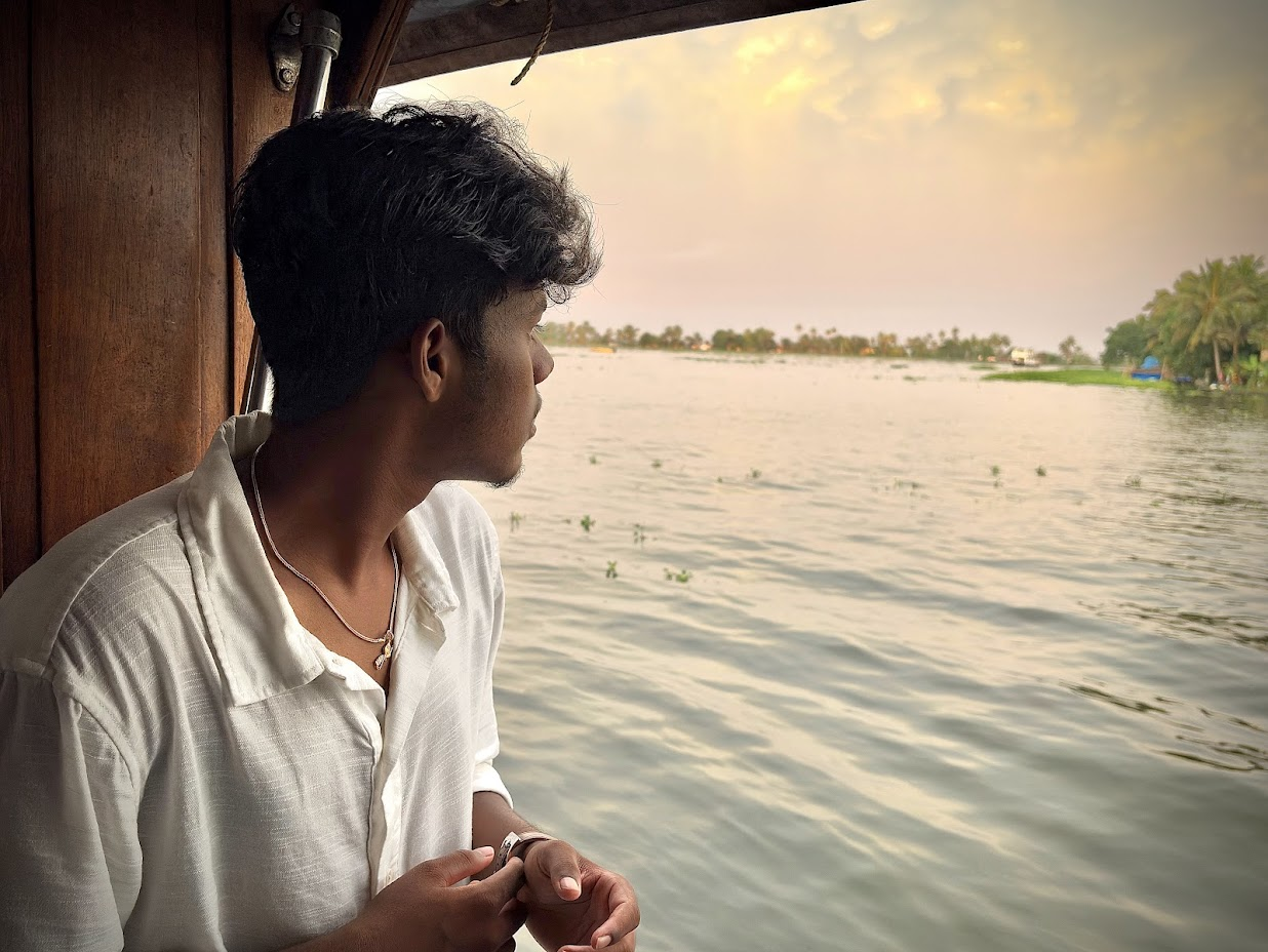 Kerala backwaters at dusk